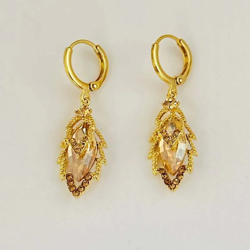 Luxury Brown Zircon Leaf Pendant Earrings For Women Fashion Shiny Crystal Temperament Ear Buckle Party Jewelry Birthday Gifts